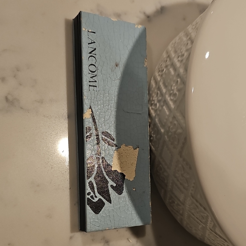Lancôme Dual Finish Palette in Blue and Black..4 Colours